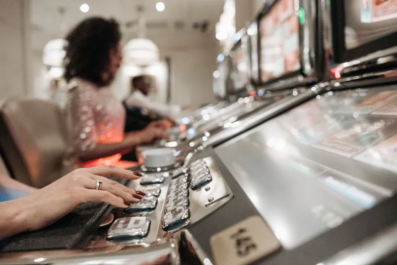 One Hot Night Doesn't Make You a Prophet: The Truth About Casino Variance